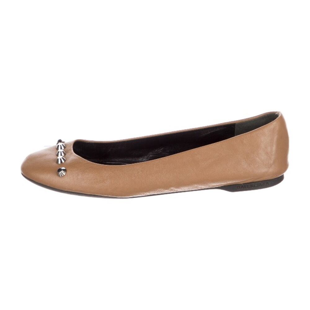 Balenciaga tan studded flats - Picture 2 of 6